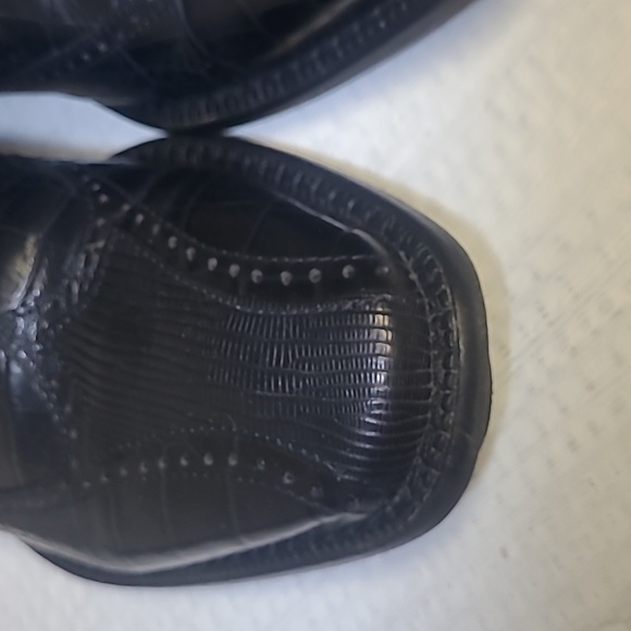 STACY ADAMS DRESS SHOES - Picture 2 of 5